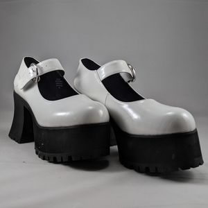 dELiA*s by Dolls Kill White Platform Mary Jane